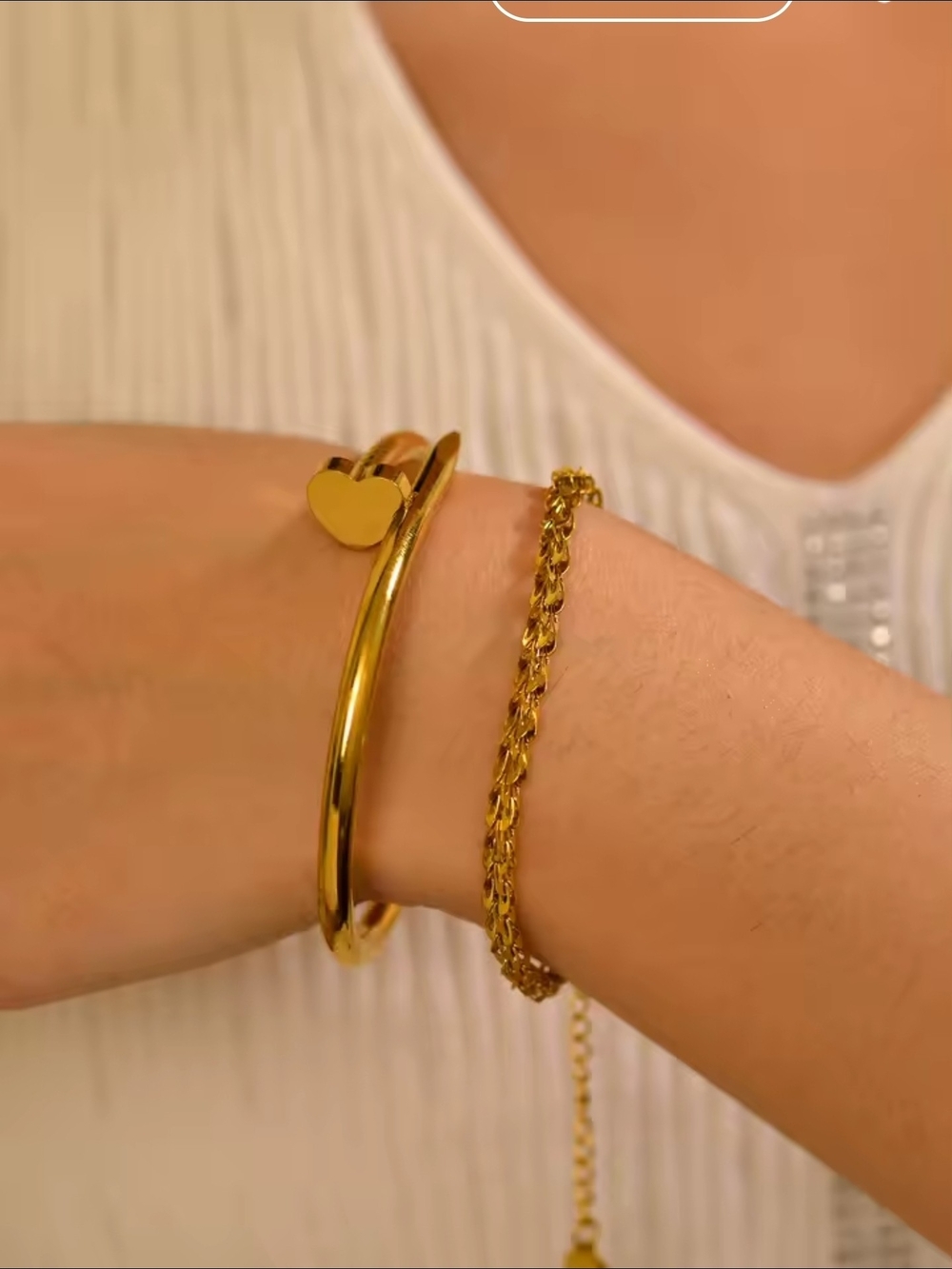 Gold Heart Shape Nail Cuff Bracelet - Picture 5 of 8